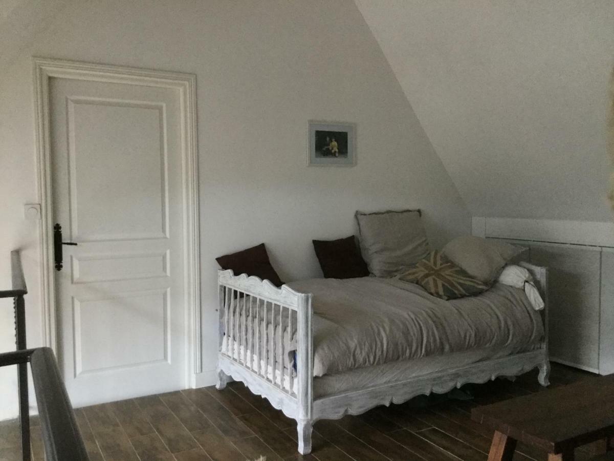 Maison De Sandrine Jumeauville ภายนอก รูปภาพ