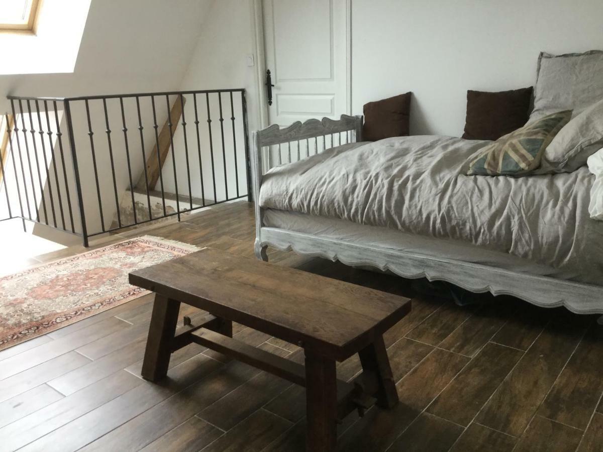 Maison De Sandrine Jumeauville ภายนอก รูปภาพ